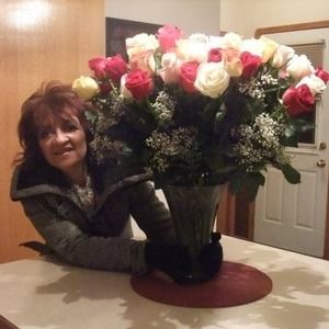 Meet your Posher, Laurie